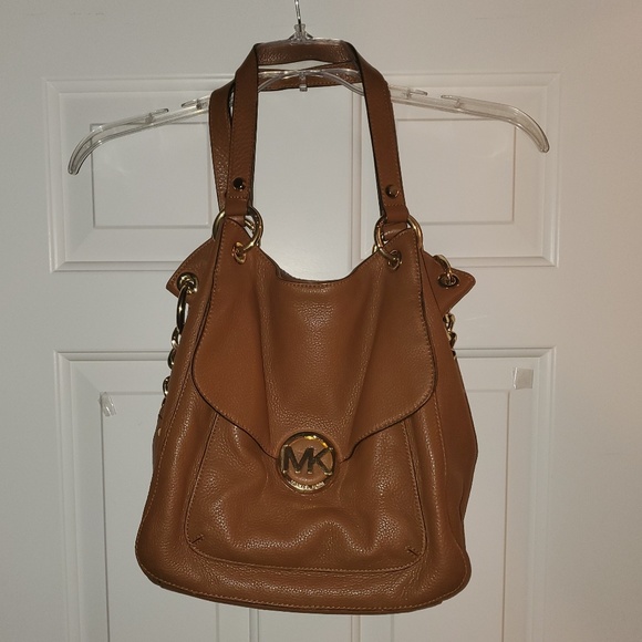 Michael Kors purse - Picture 2 of 8